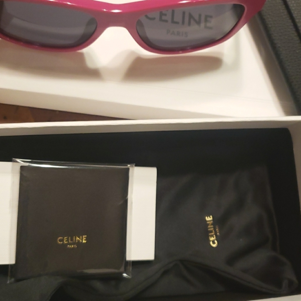 NWT CELINE MONOCHROMS SQUARE HOT PINK SUNGLASSES πΆ - Picture 8 of 12